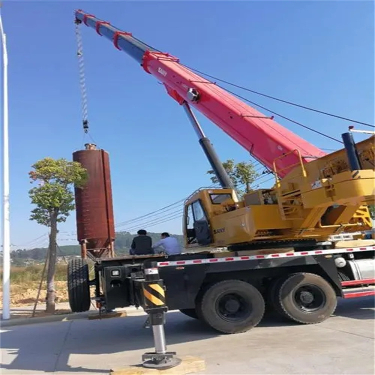 金口河专业吊车租赁多少钱