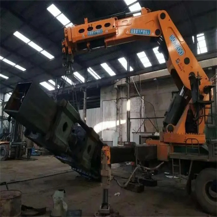 金口河200吨折臂吊出租